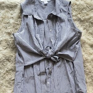 Striped Sleeveless Matertiy Button-Up Top